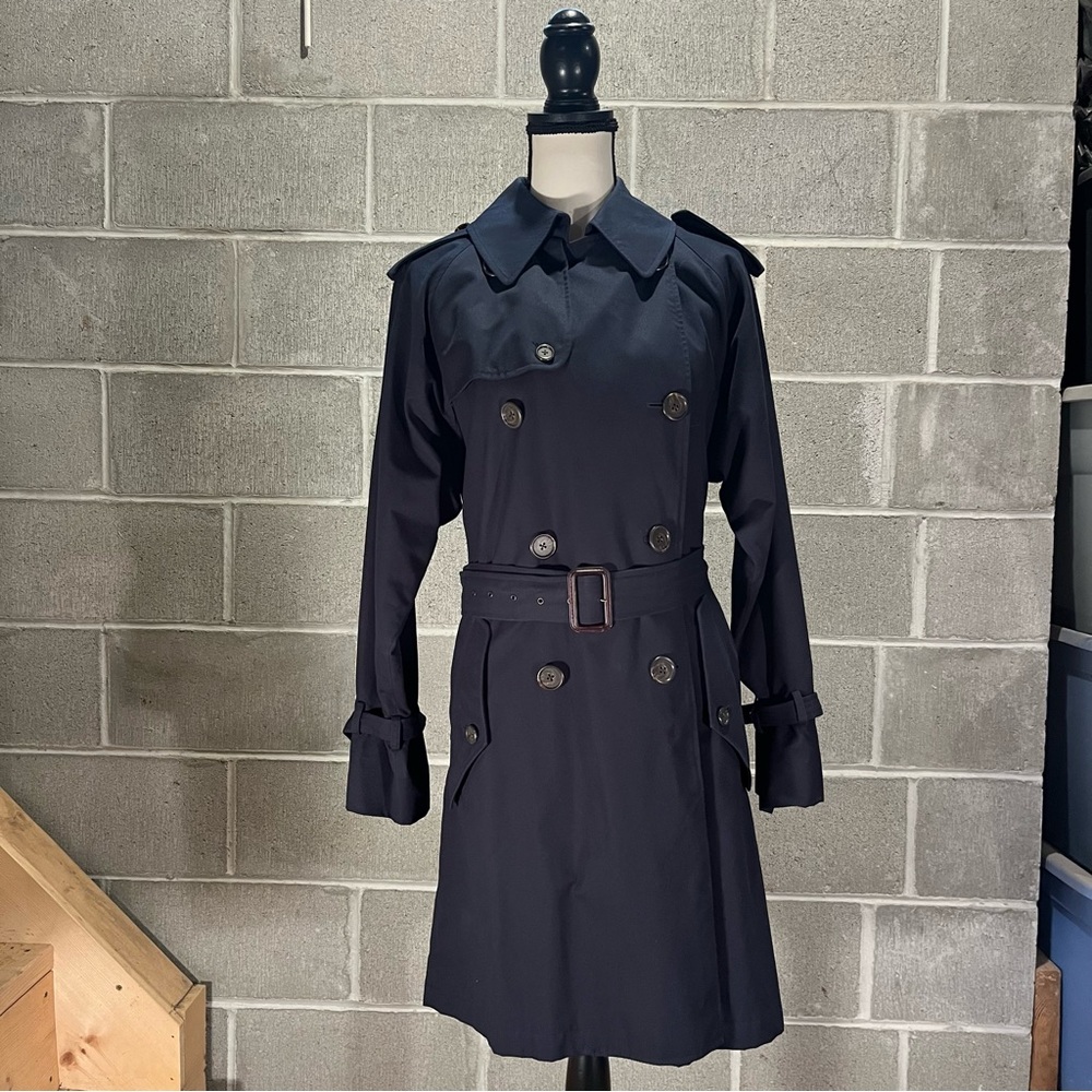 Lauren Ralph Lauren trench coat. - Picture 4 of 14